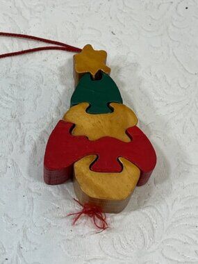 VTG Interlocking Wooden Puzzle Christmas Tree Star Holiday Ornament 1.75"x2.75"